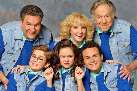  The Goldbergs - Um retrato nostálgico da família americana nos anos 30 com toques hilários e performances memoráveis!